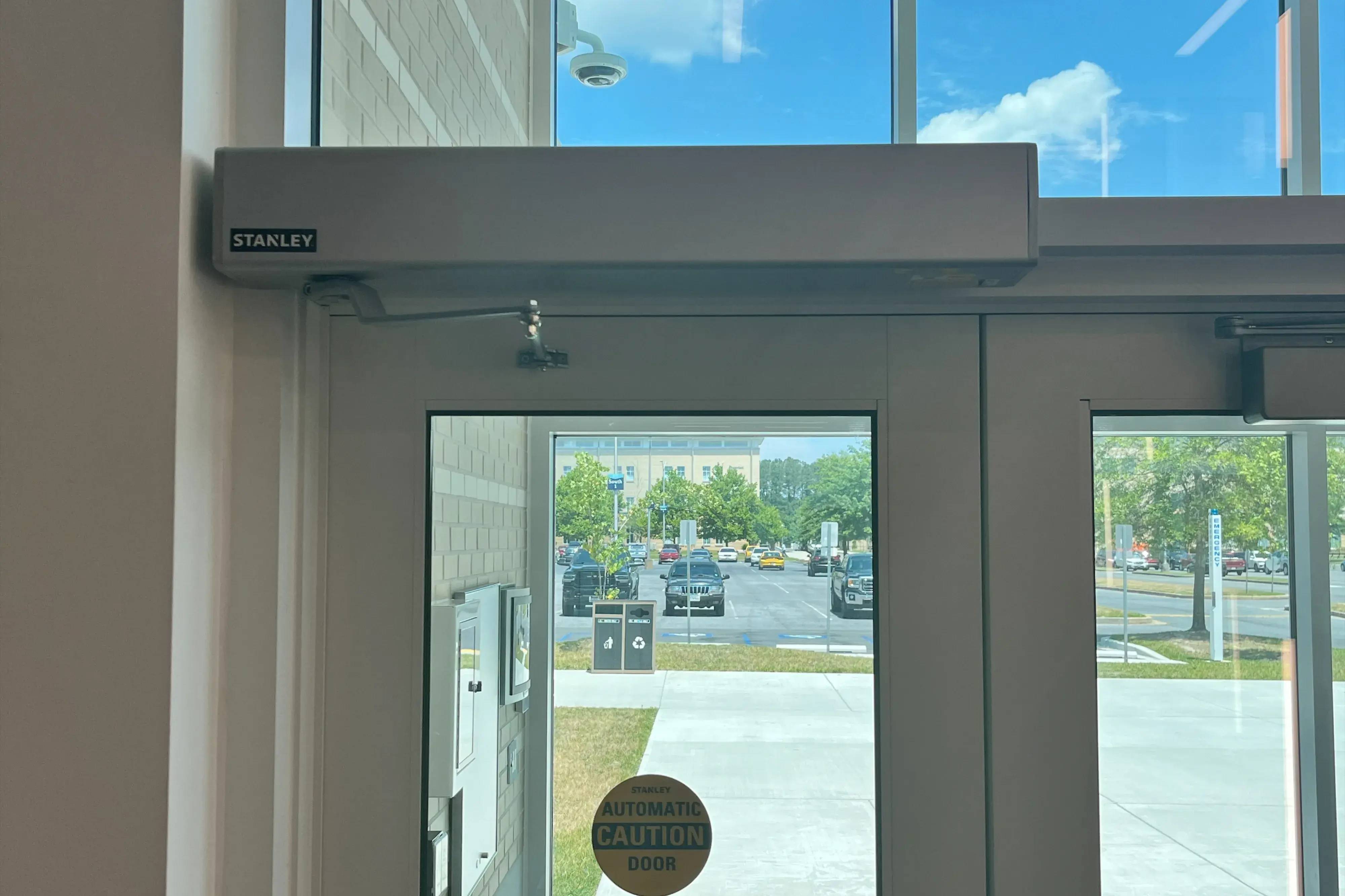 M-Force LE swing door operator