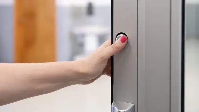 push button on telescoping ICU door
